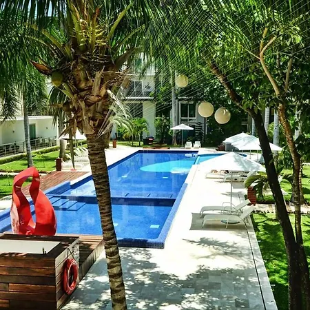 Tropical Escape On 38 Apartment